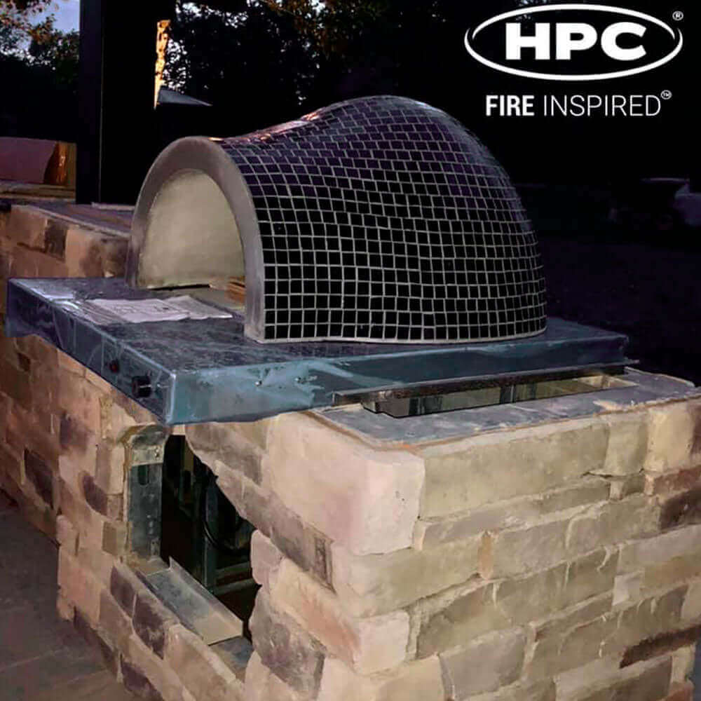 HPC Gas and Wood Hybrid Pizza Oven - Villa Series