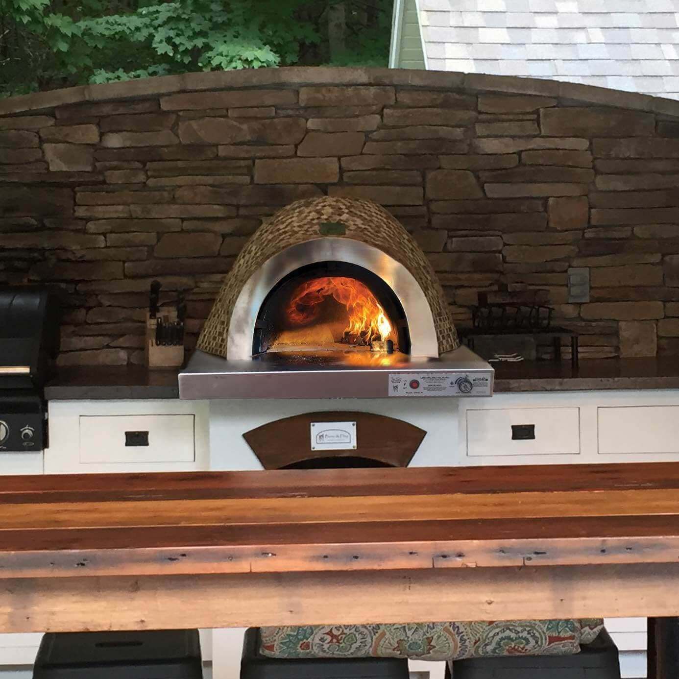 HPC Gas and Wood Hybrid Pizza Oven - Villa Series