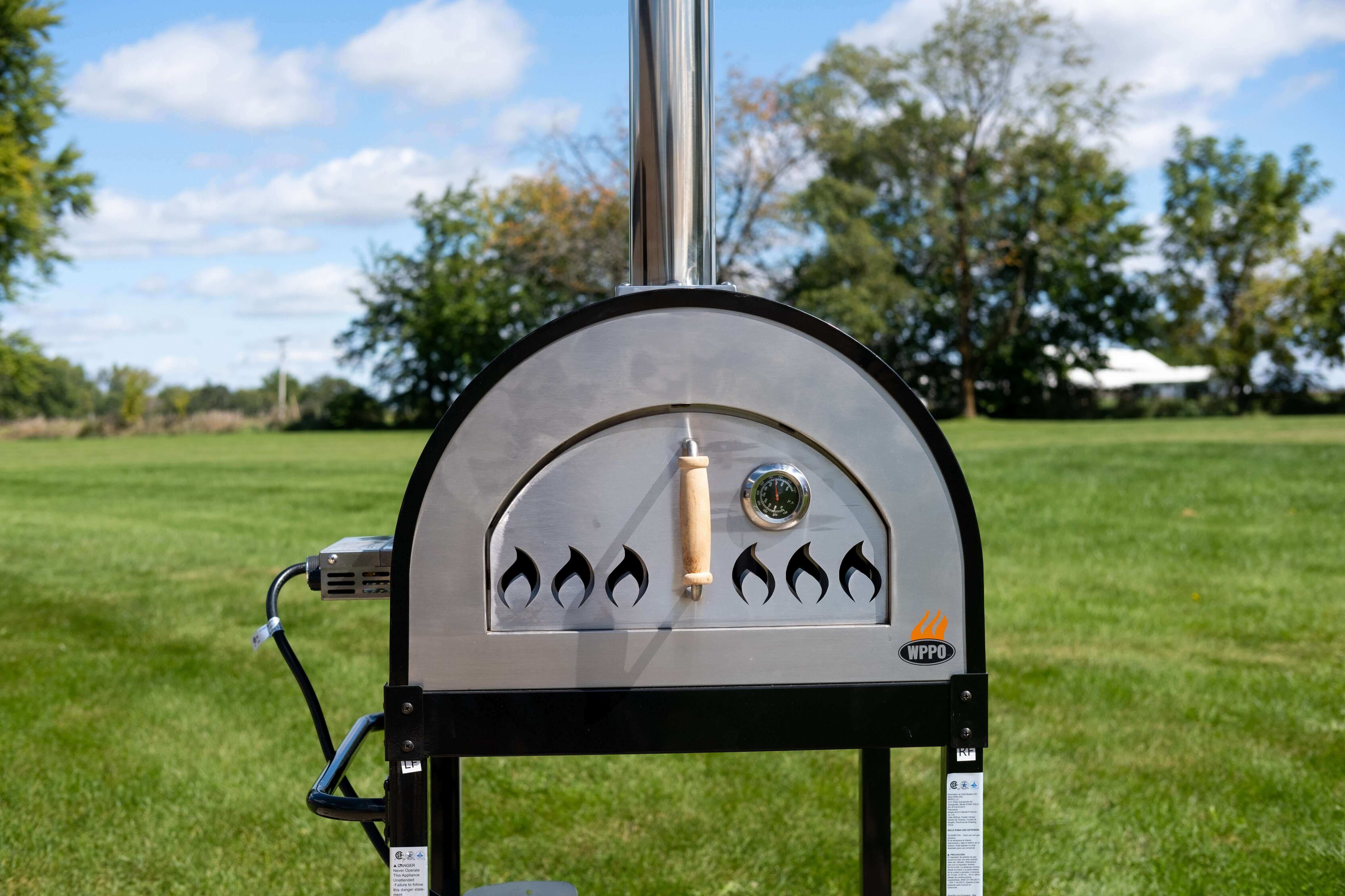 Traditional 25" Multi Fueled Pizza Oven. Wood and Gas - Gas Burner Included